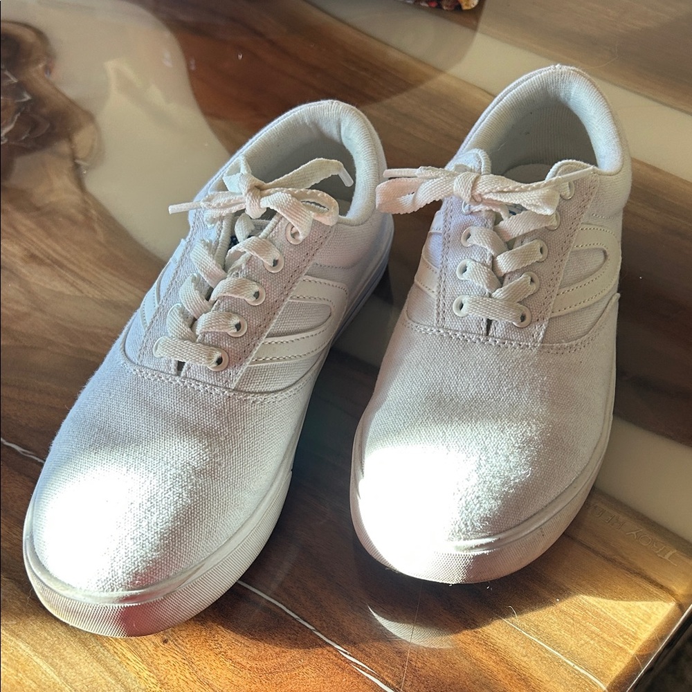 Tretorn White Athletic Shoes
